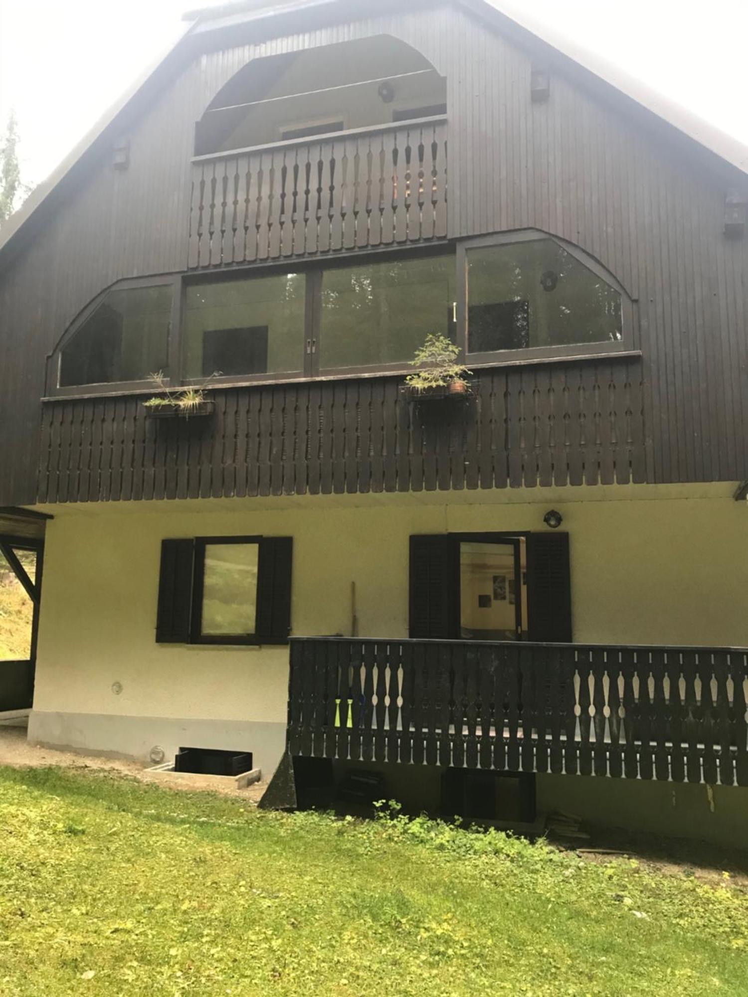 Apartma Anja Zgornje Gorje Exterior photo